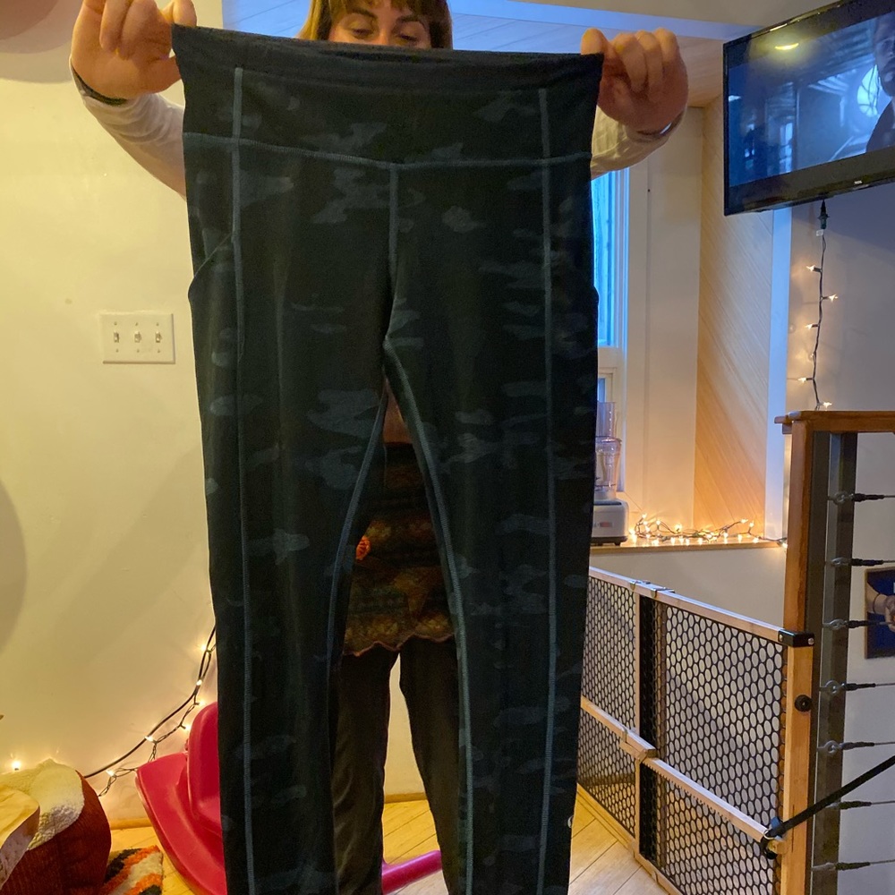 Blue camo lululemon leggings!